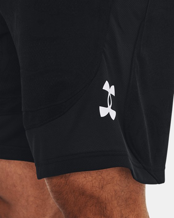 Men's UA Heatwave Hoops Shorts, Black, pdpMainDesktop image number 3
